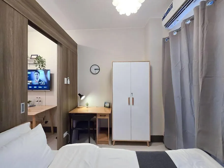 1Br Unit Condotel W Balcony Fame Residences -Fm32 Manila