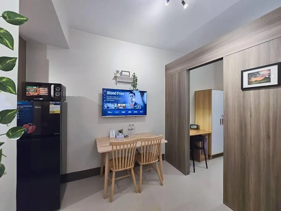 1Br Unit Condotel W Balcony Fame Residences -Fm32 Manila Philippines