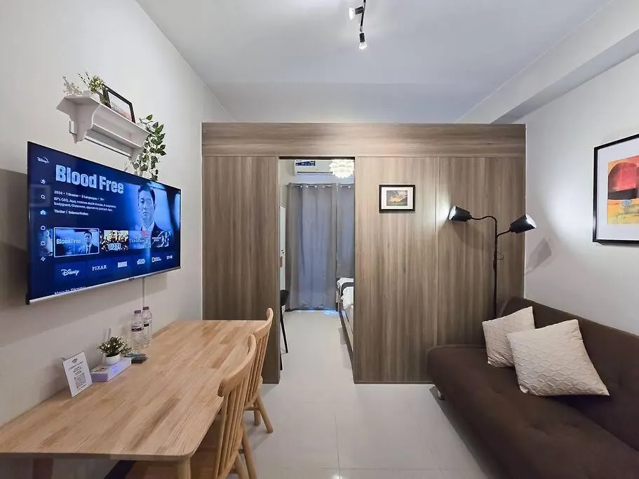 1Br Unit Condotel W Balcony Fame Residences -Fm32 Manila 0*,  Philippines