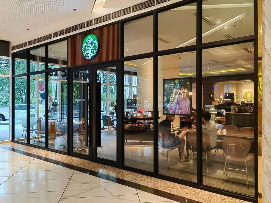 1Br Unit Condotel W Balcony Fame Residences -Fm32 Manila 0*,  Philippines